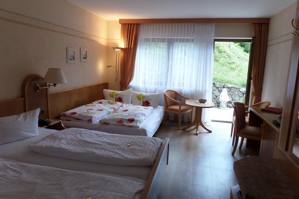 Hotel - Gasthof Blume Oppenau Bilik gambar